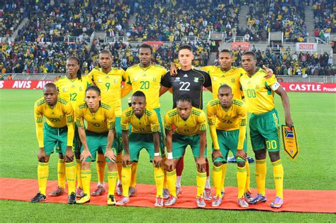 การแข่งขันฟุตบอลโลก 2010:  ความสำเร็จครั้งยิ่งใหญ่ของ Bafana Bafana ที่จุดประกายไฟแห่งความภาคภูมิใจให้แก่ชาวแอฟริกาใต้ทั้งประเทศ